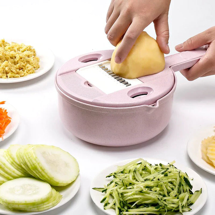 Multifunctional Vegetable Grater with Sieve – 3-in-1 Kitchen Grater for Vegetables & Fruits | Practical Kitchen Helper with Collection Tray