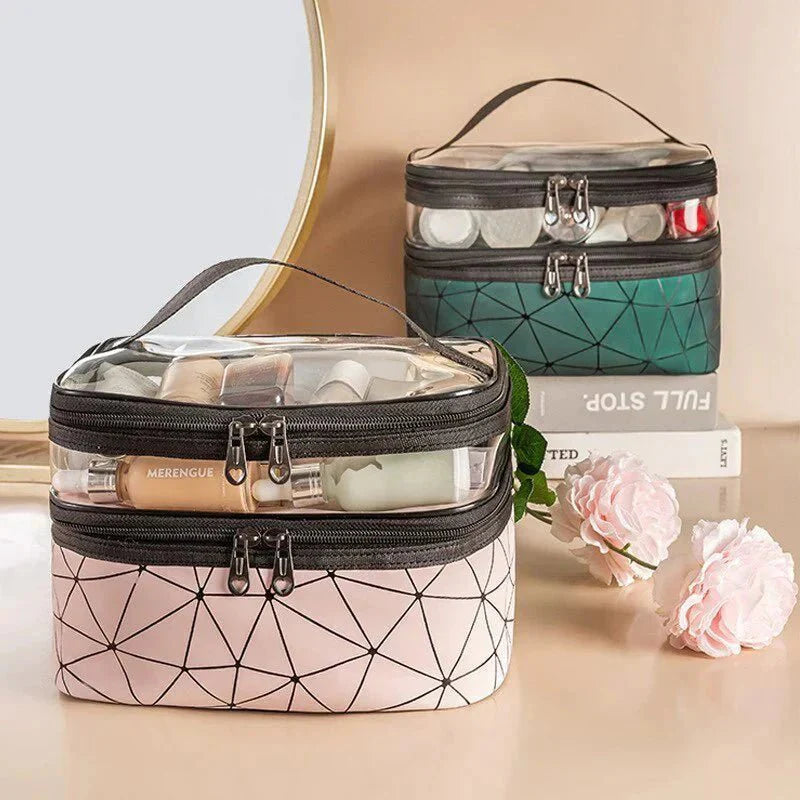 GlamVista - The ideal makeup pouch - Practical and stylish - Travel in style!