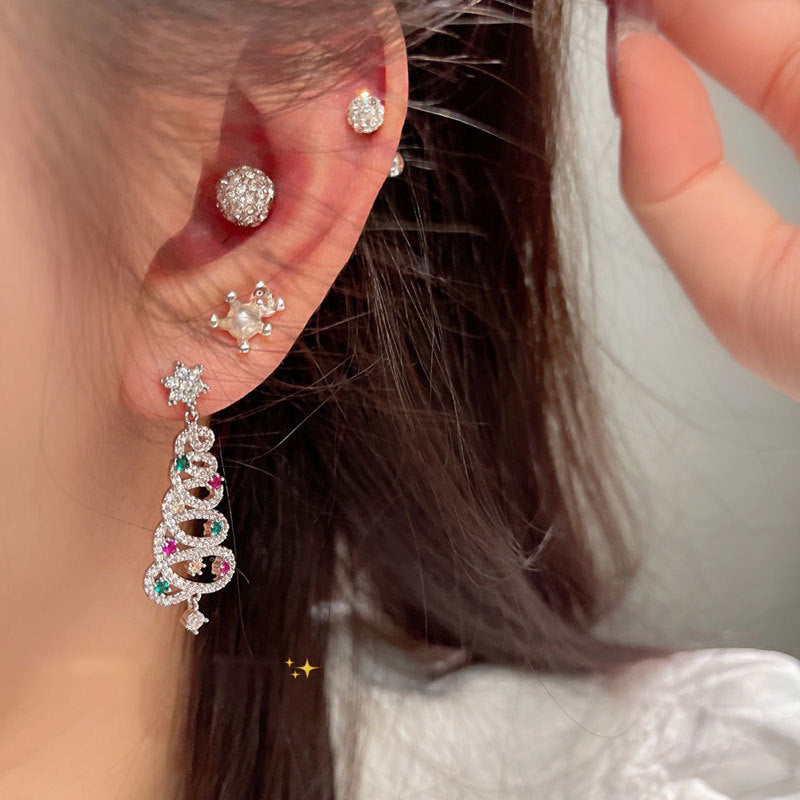 Shiny Christmas tree earrings