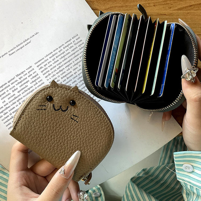 Cat Multi Cardholder