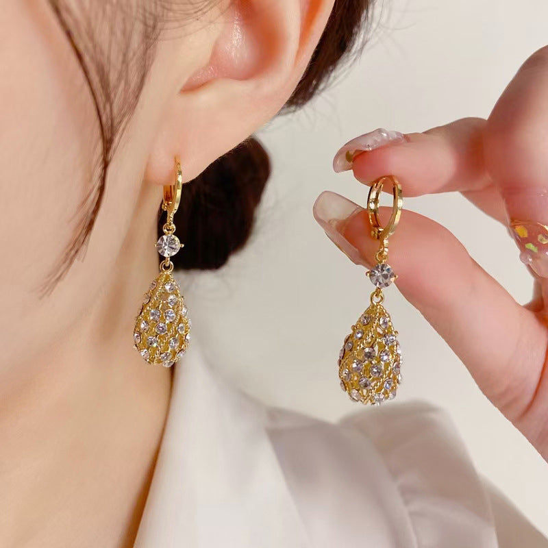 Fashionable Diamond Water Drop Earrings