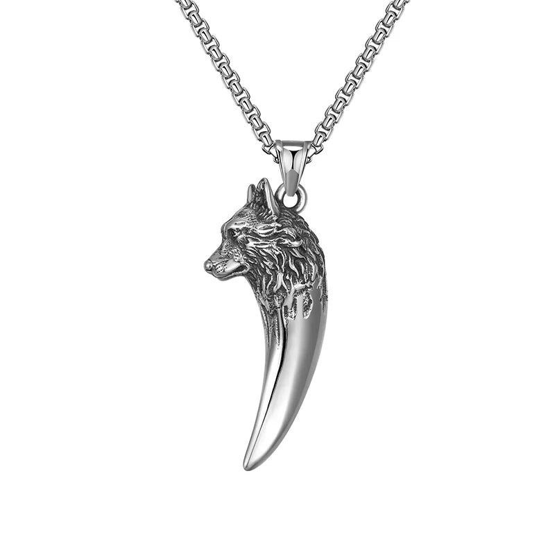 Wolf's Head Necklace made of Titanium Steel