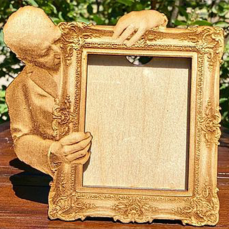 Check out this photo frame