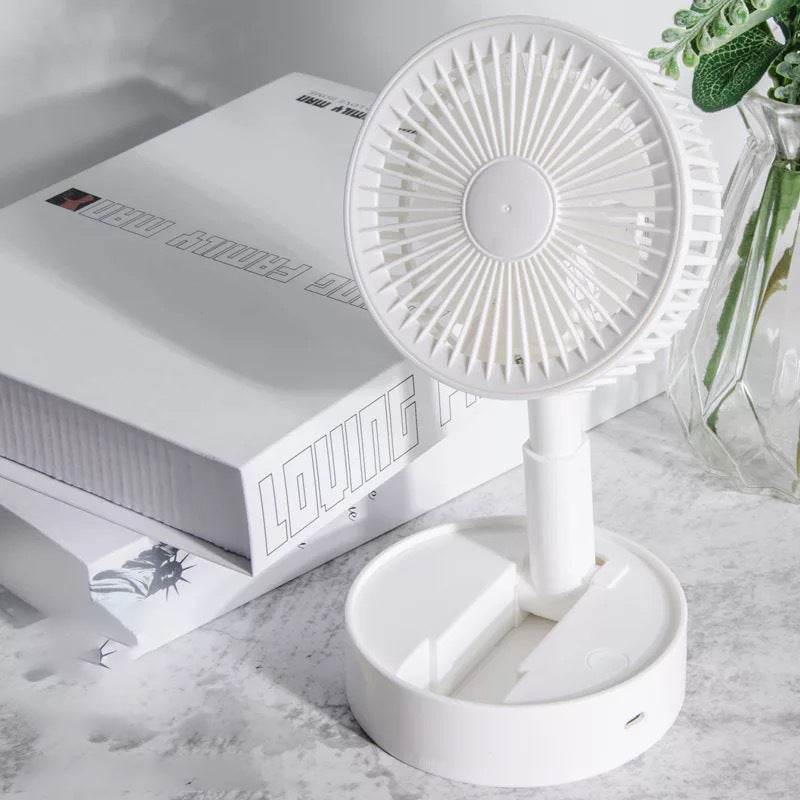 Height-adjustable, rechargeable telescopic stand fan