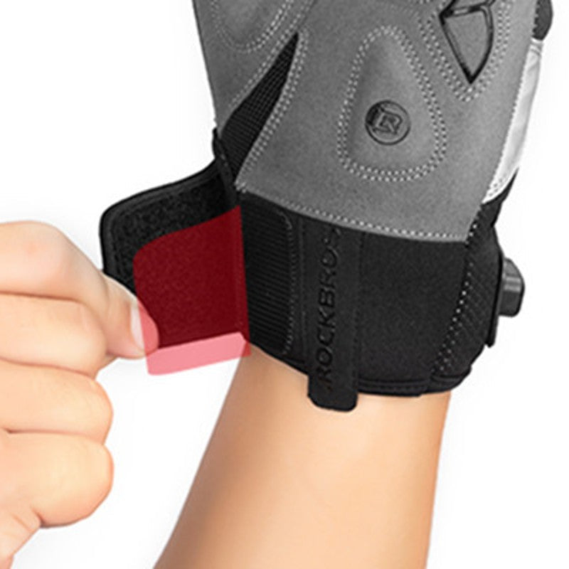 Electric Thermal Heated Gloves, with Touchscreen-compatible Fingertips & Reflecting Strip, for Climbing, Hiking, Cycling & More