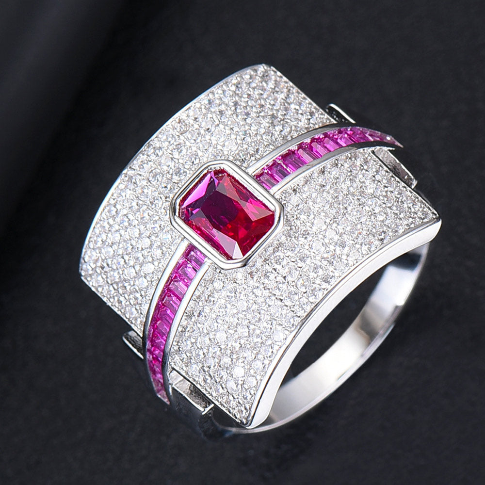 RegalRings Timeless Fashion Statement