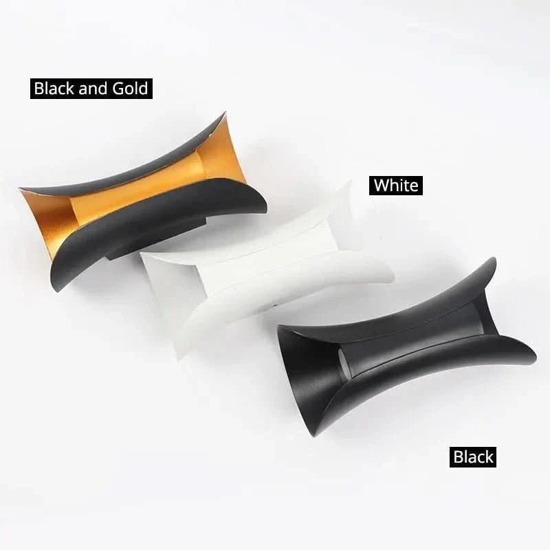 Weatherproof wall light with IP65 protection
