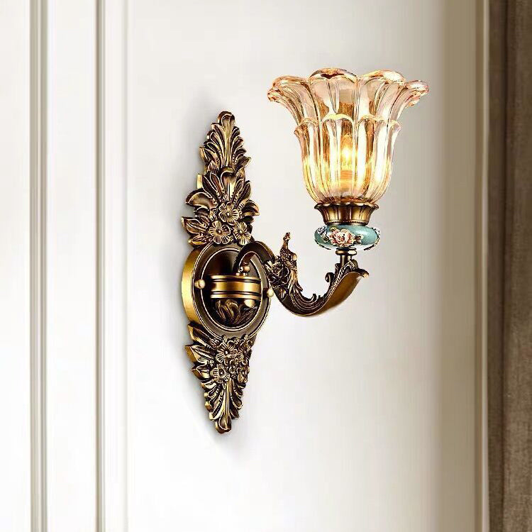 FlorisLuxe European Wall Lamp | Blossom Design | 1-2 Flames | High-Quality Resin & Glass | Elegance for Living Room & Hallway