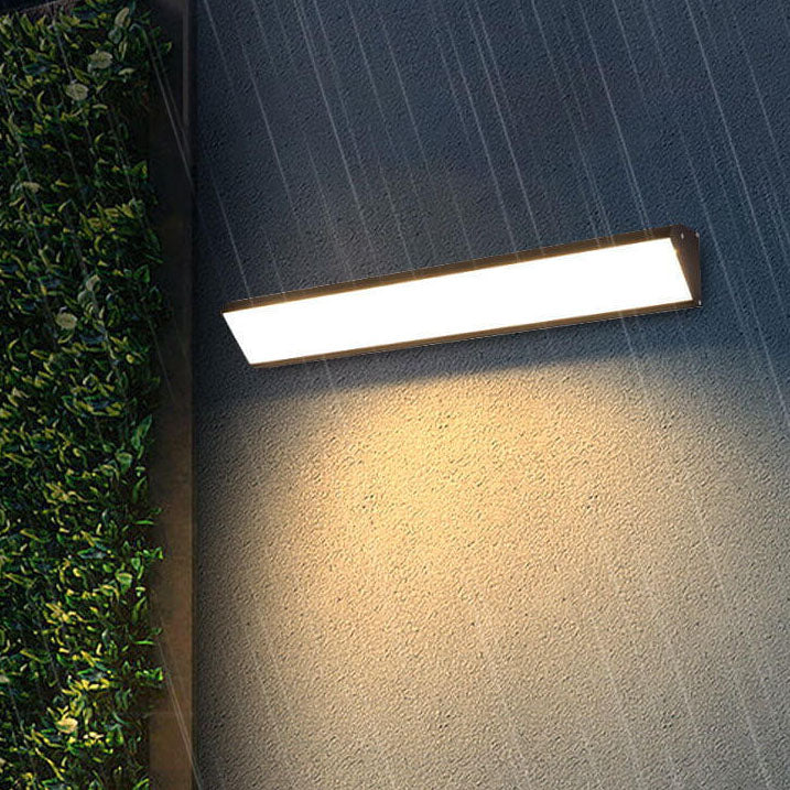 AquaBar Modern LED Outdoor Wall Light | Aluminum & Acrylic | Durable & Waterproof | Warm White | Various Sizes