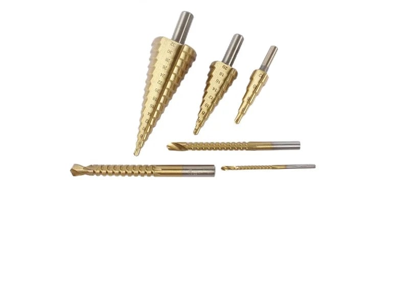High-speed milling with pagoda sawtooth set