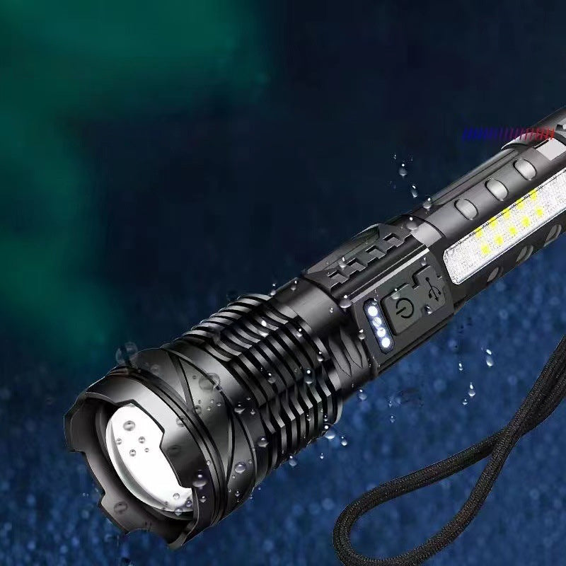 Long-distance white laser ultra-bright flashlight