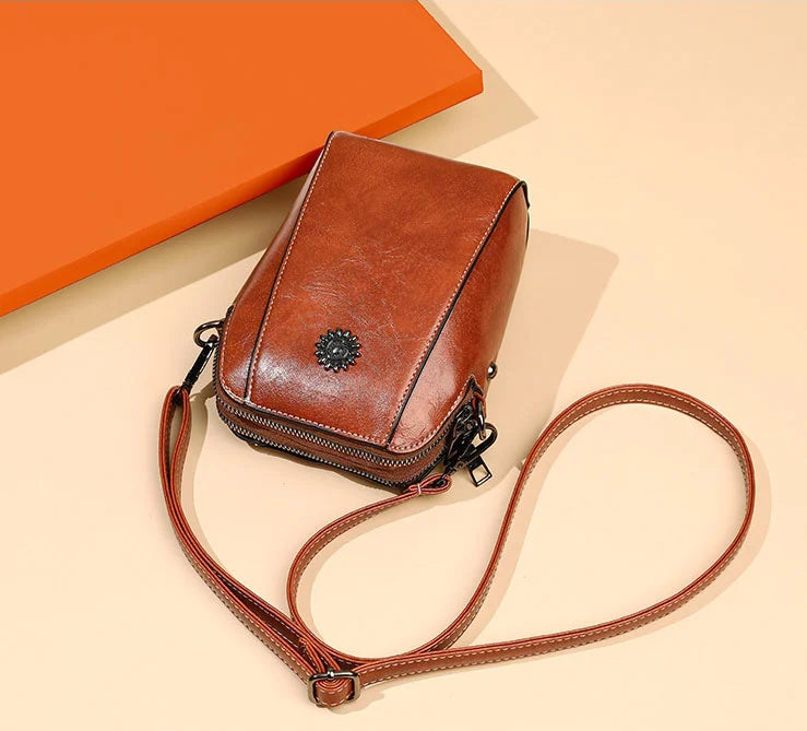 Vertical Mobile Phone Pouch
