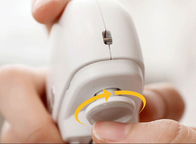 LuxiNail Automated Nail Clippers | Automatic, polished tool for a perfect manicure