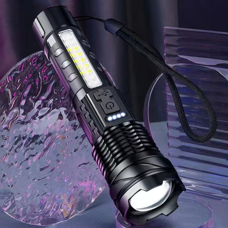 Long-distance white laser ultra-bright flashlight