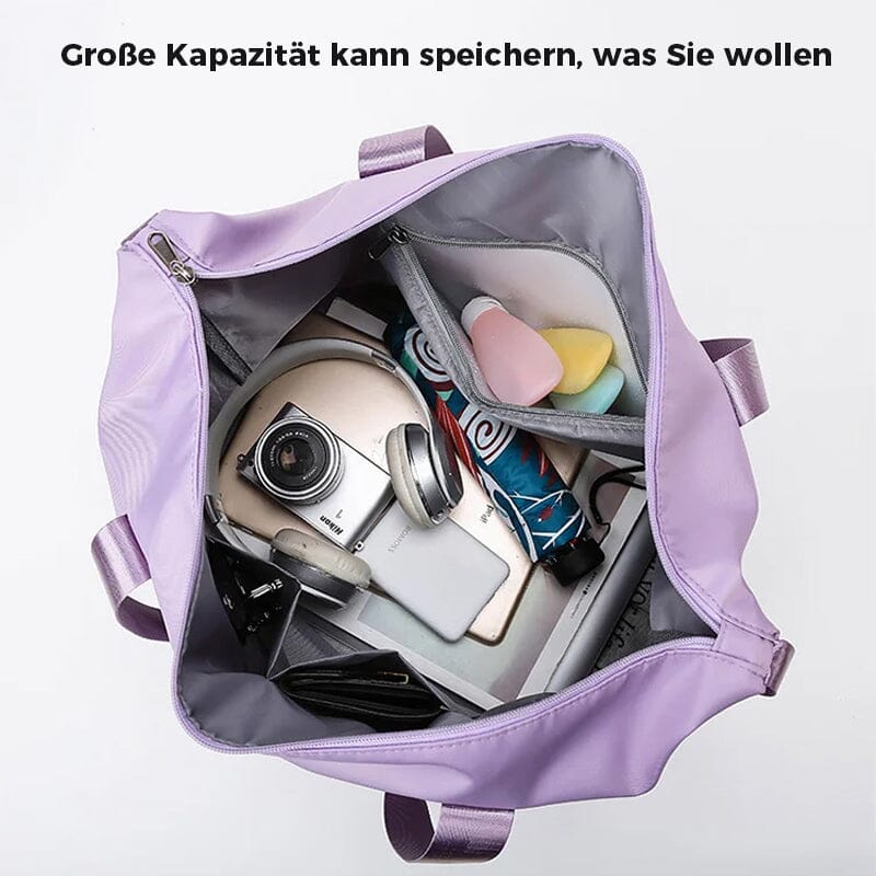 Double-layer travel bag with large capacity for moisture separation