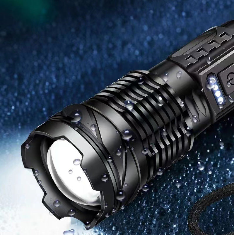 Long-distance white laser ultra-bright flashlight