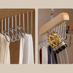 Non-slip wardrobe with multiple hooks