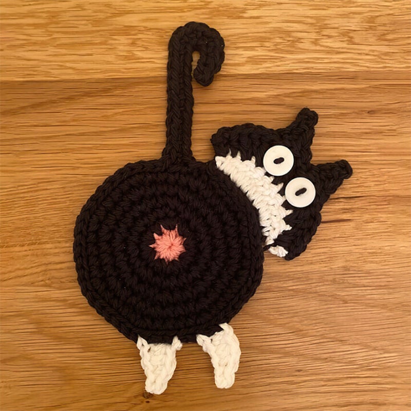 Sweet knitted kitten butt coasters