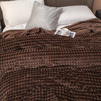 FlannelLuxe – Soft Fleece Blanket for Comfort