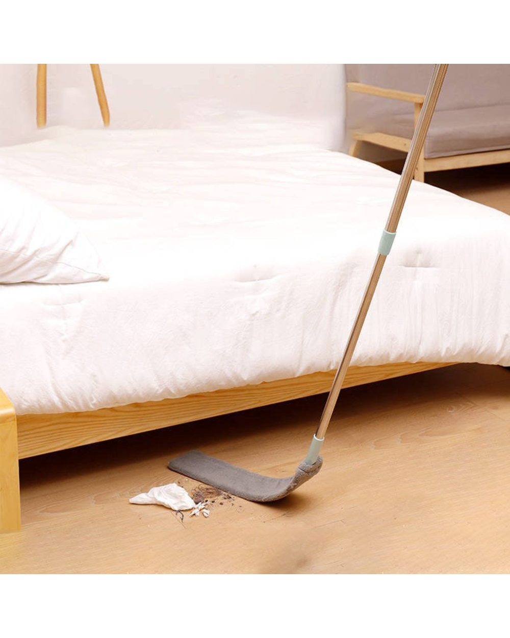Multifunctional adjustable microfiber dust brush Gap Mop👍