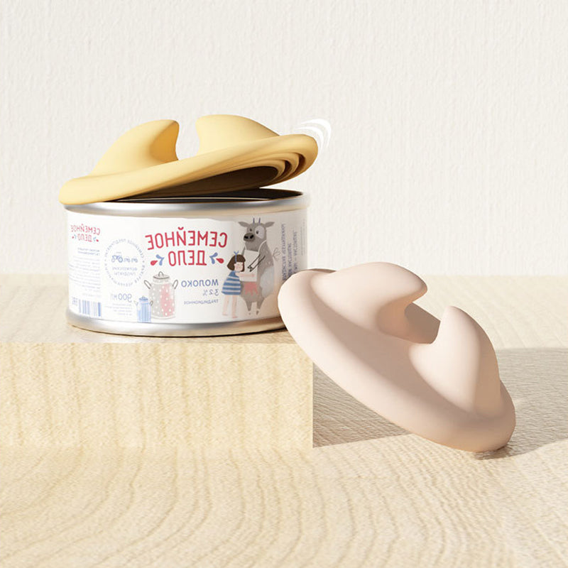 Pet food can lid & scoop set