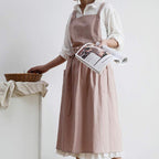 Waterproof cotton apron with practical pockets – ChefMate