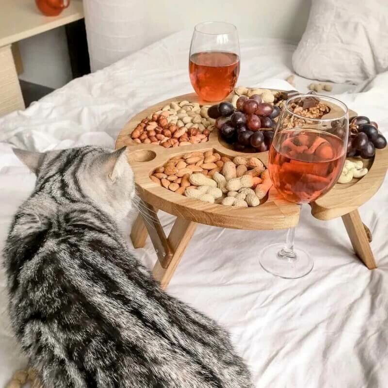 GourmetElegance Charcuterie Board Organizer | Sophisticated organizer for meats and cheese with style