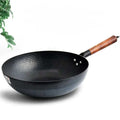 Authentic handmade iron wok – Premium quality with wooden lid