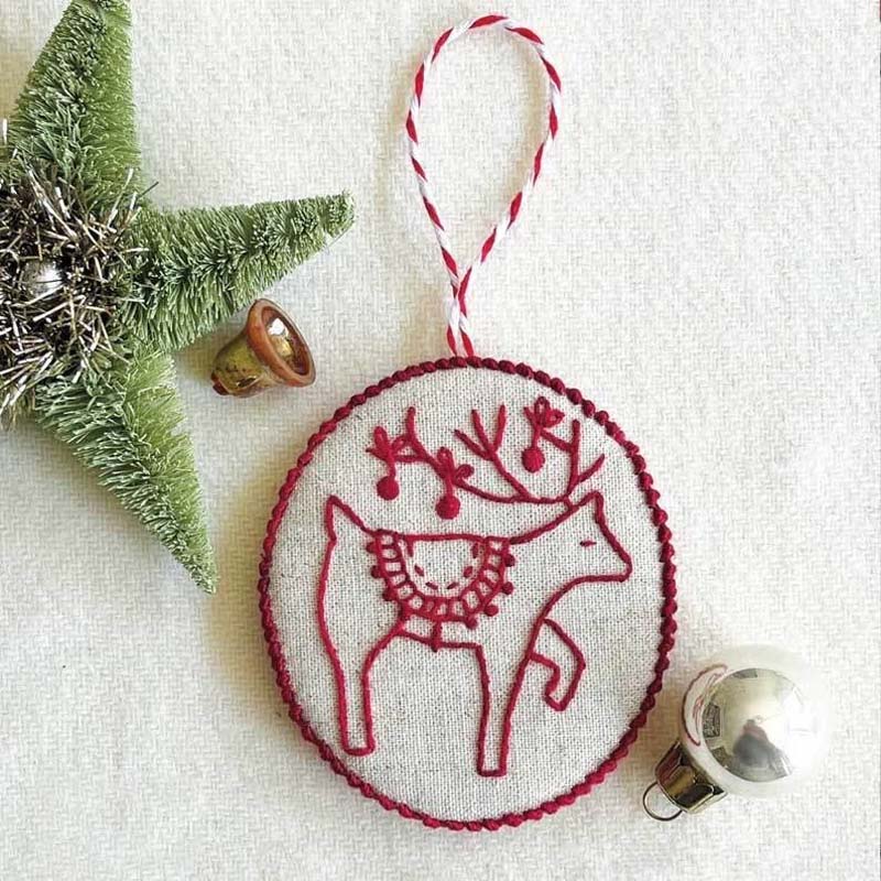 CraftJoy – Beautiful handmade Christmas tree ornaments with simple craft kits