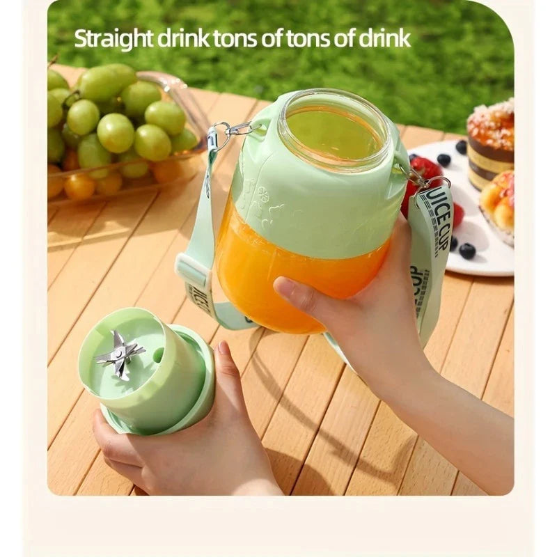 2in1 Bottle Mixer with Straw 800ml - Perfect for On the Go!