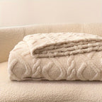 SoftBreeze - Thin Taffeta Bedspread for Every Season