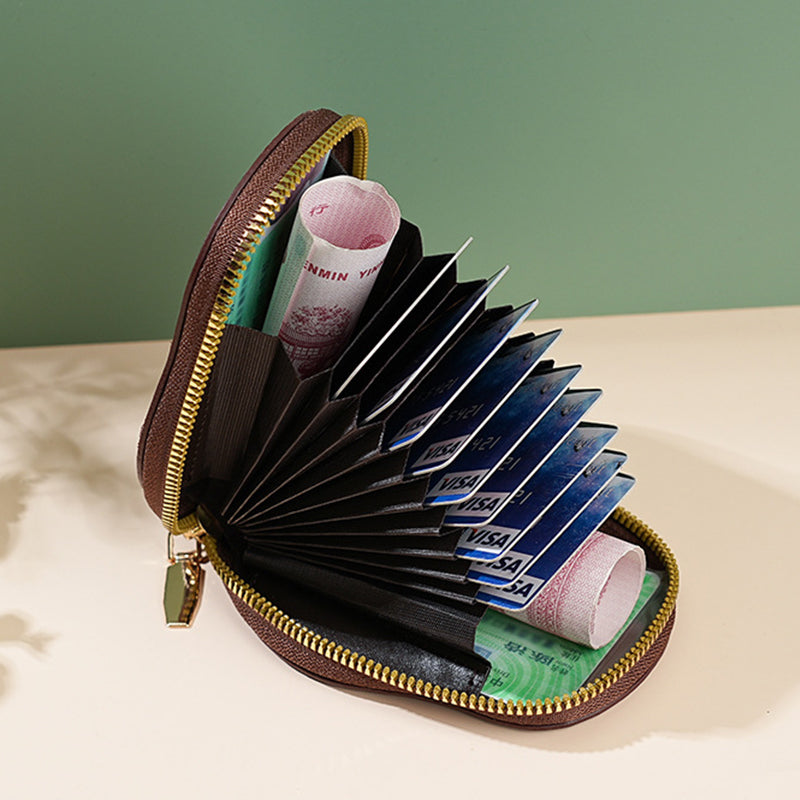 Avocado-shaped multifunctional card holder