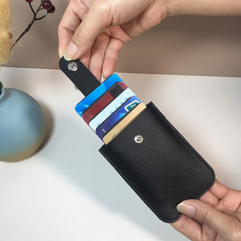 Extendable Card Holder