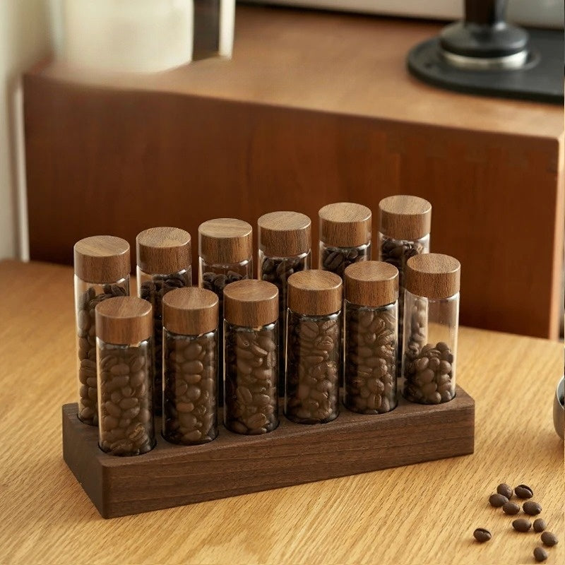 Maximum freshness, minimal space – ideal storage for coffee beans