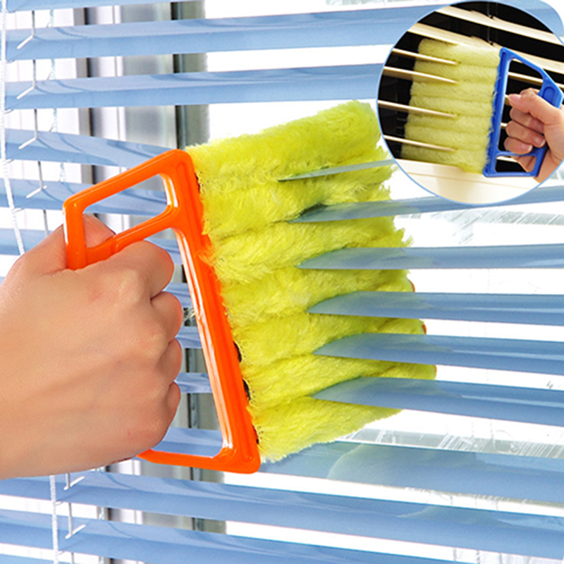 CleanSwift Practical Brush for Blinds and Radiators