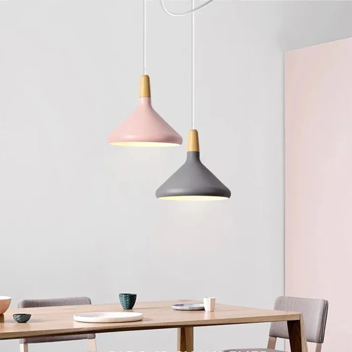 Modern elegance in the form of a stylish conical pendant lamp