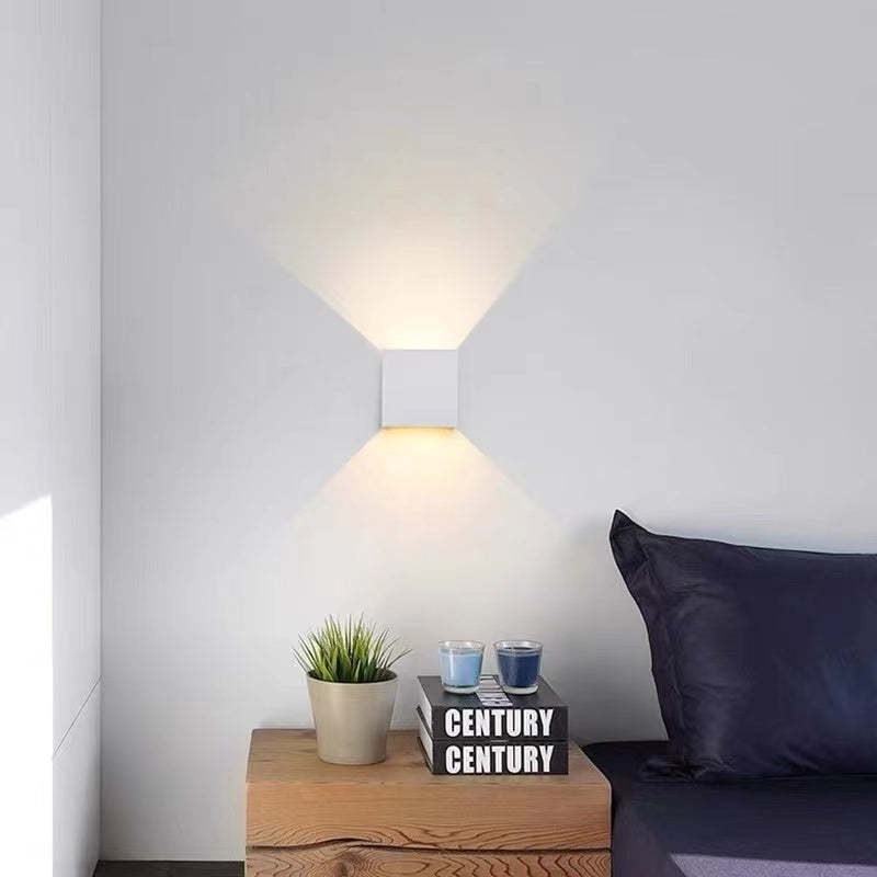 Modern Aluminum LED Wall Light – Waterproof