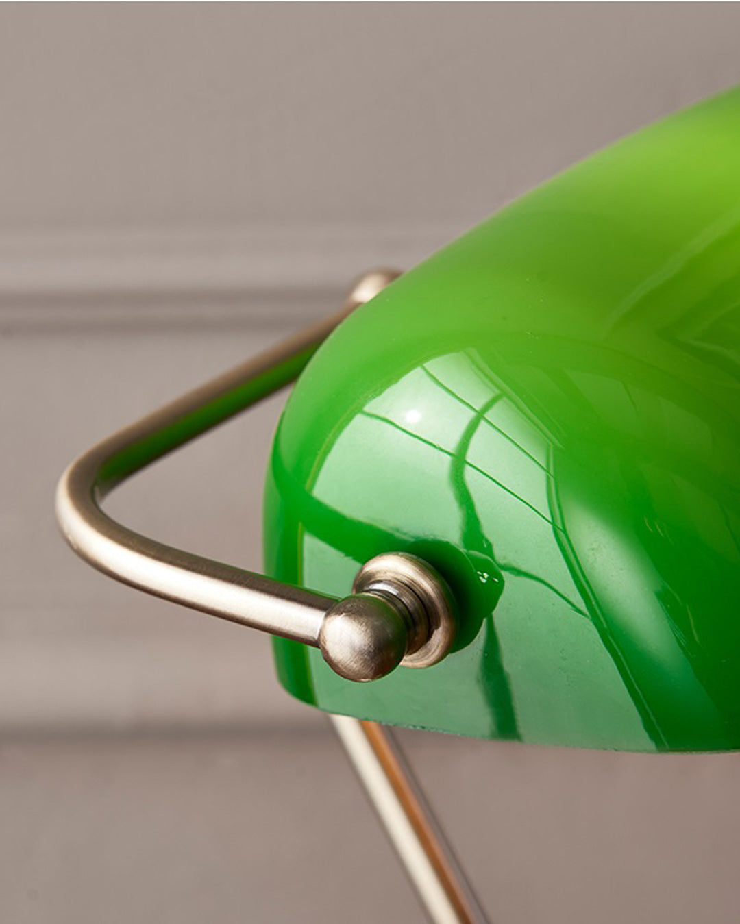 Classic Banker Lamp