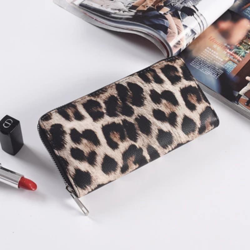 Classic wallet with leopard pattern for women