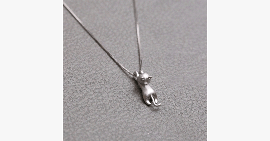 Climbing Cats Pendant – Made specifically for animal lovers – Simple, but absolutely unique