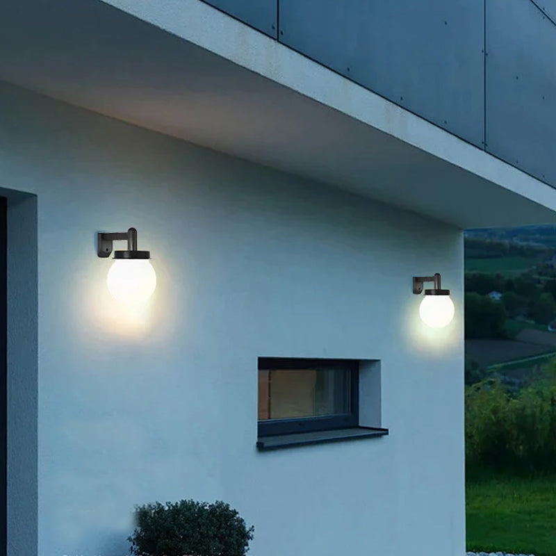 Solar Wall Sphere Light (2 pieces)