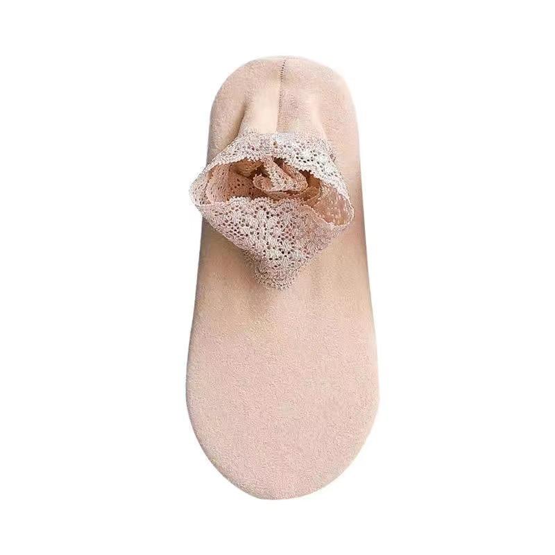 New warm socks with stylish lace