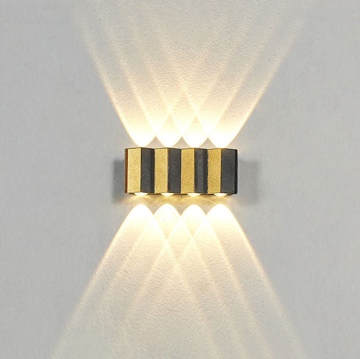 Modern Light Luxury Golden Aluminium Outdoor Waterproof Terrace LED Wall Light Lamp