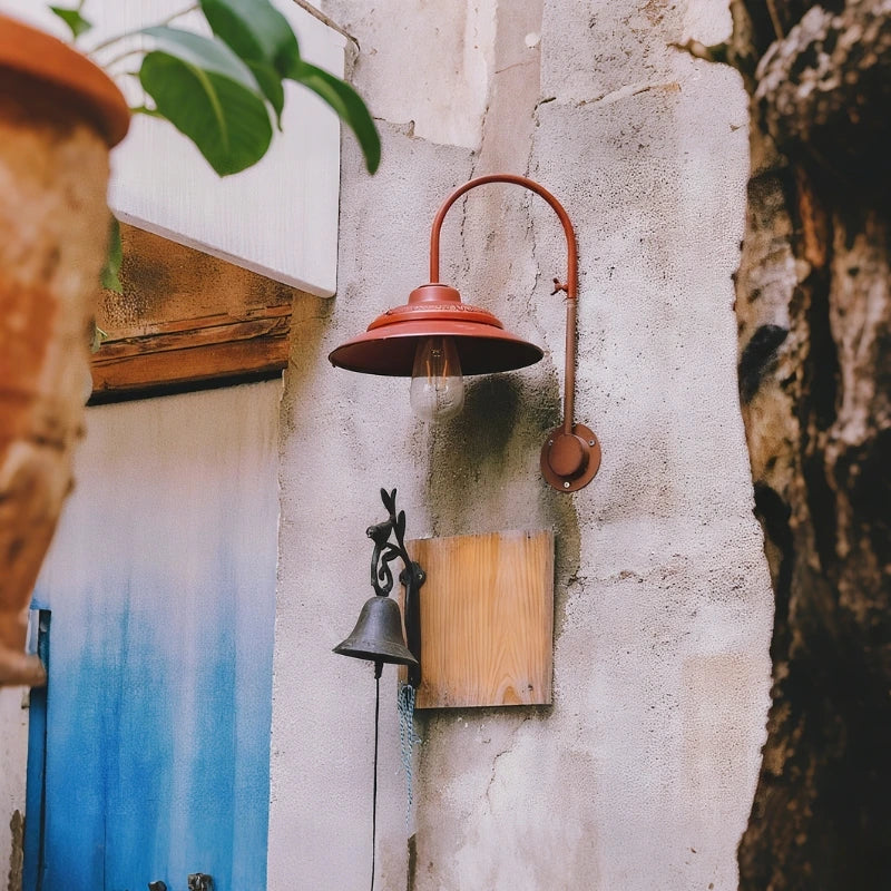 SolaHeritage Wall Light