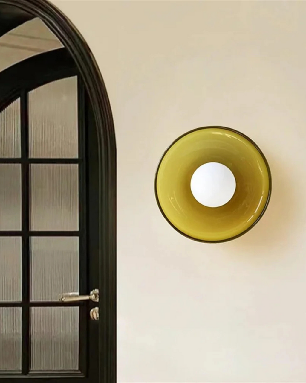 Artistic Decorative Lamp Combining Art and Light