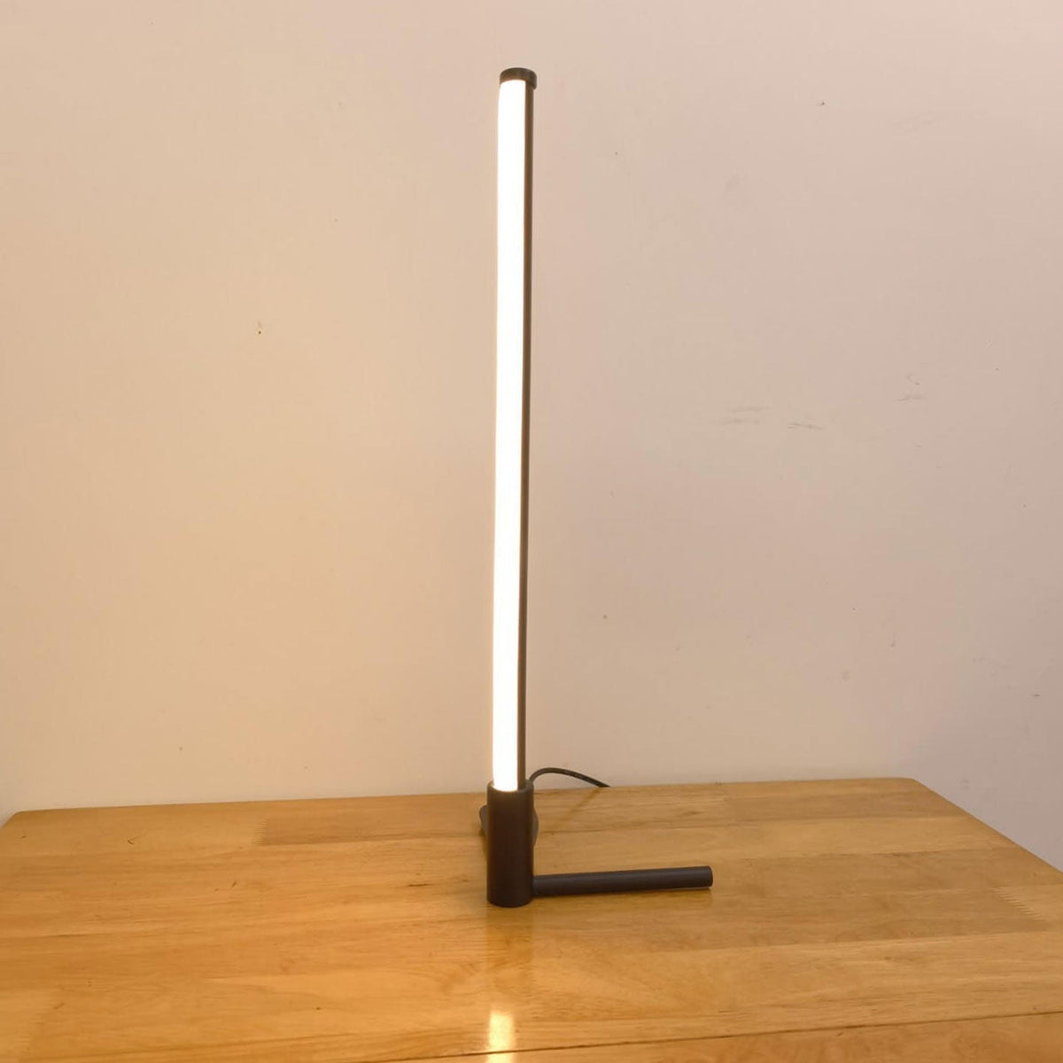 Luminix Bar LED Table Lamp | Minimalist Design | Night Light & Ambient Lighting | Modern & Decorative