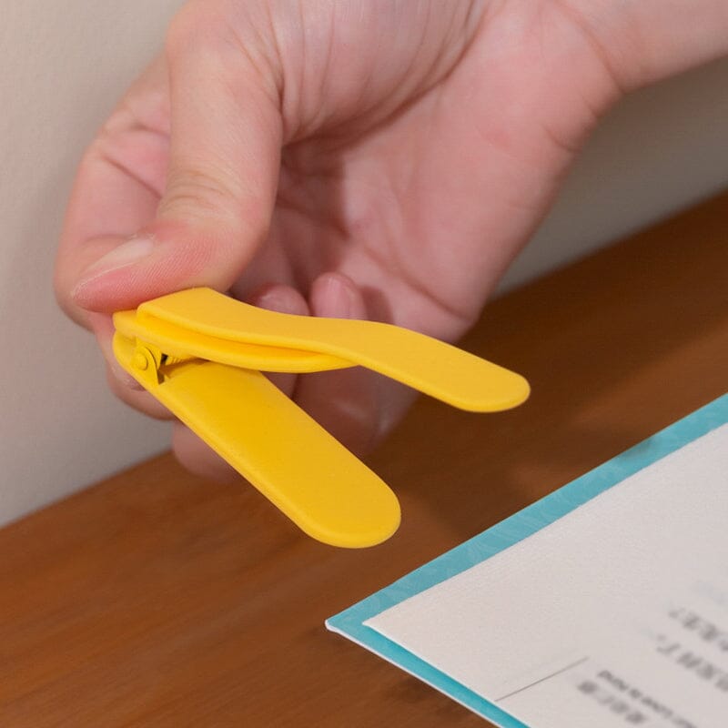 Bookmark made of silicone