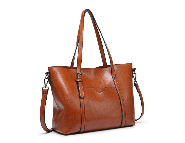 Stylish leather handbag with handcrafted details