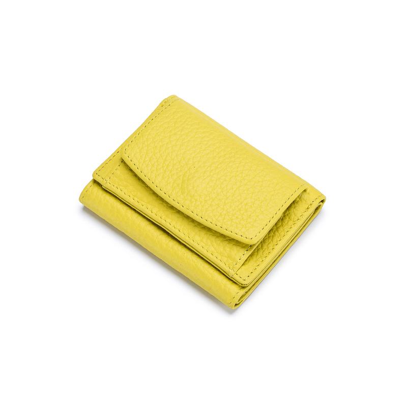 Handmade RFID wallet made of soft leather