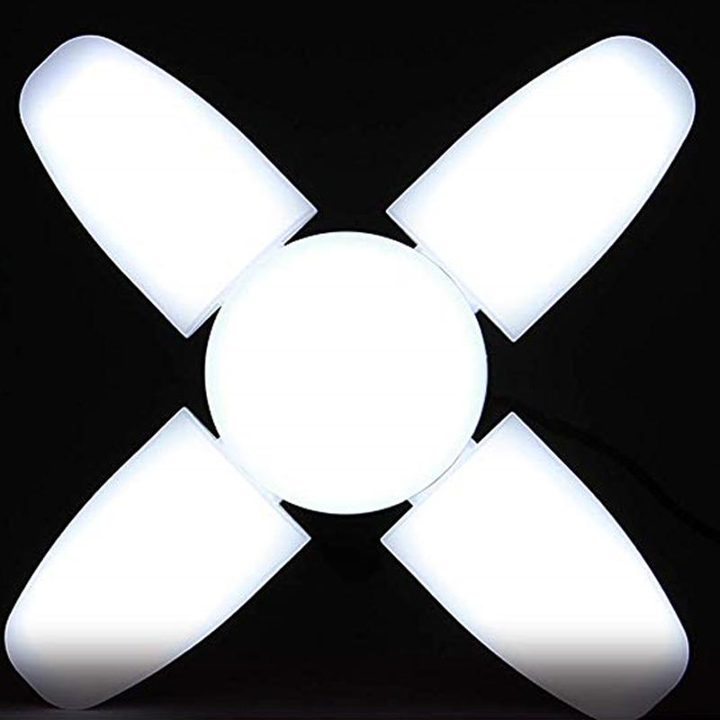 Foldable deformable universal garage lamp